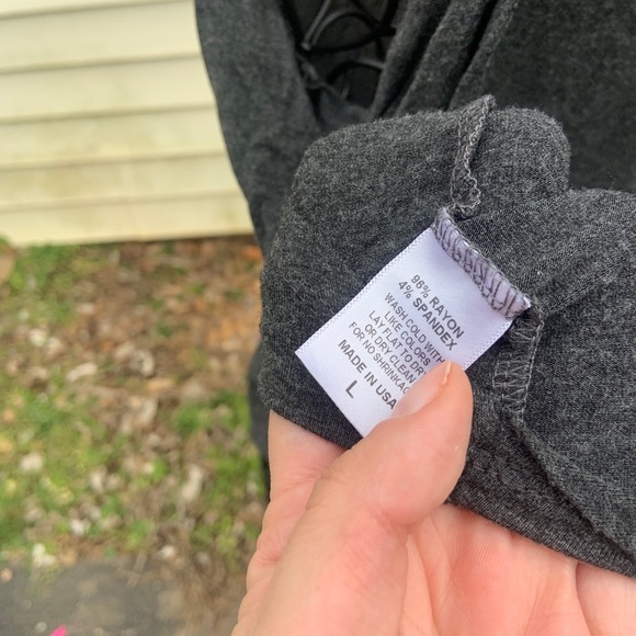 PURE BARRE LOGO TANK TOP - Picture 4 of 4